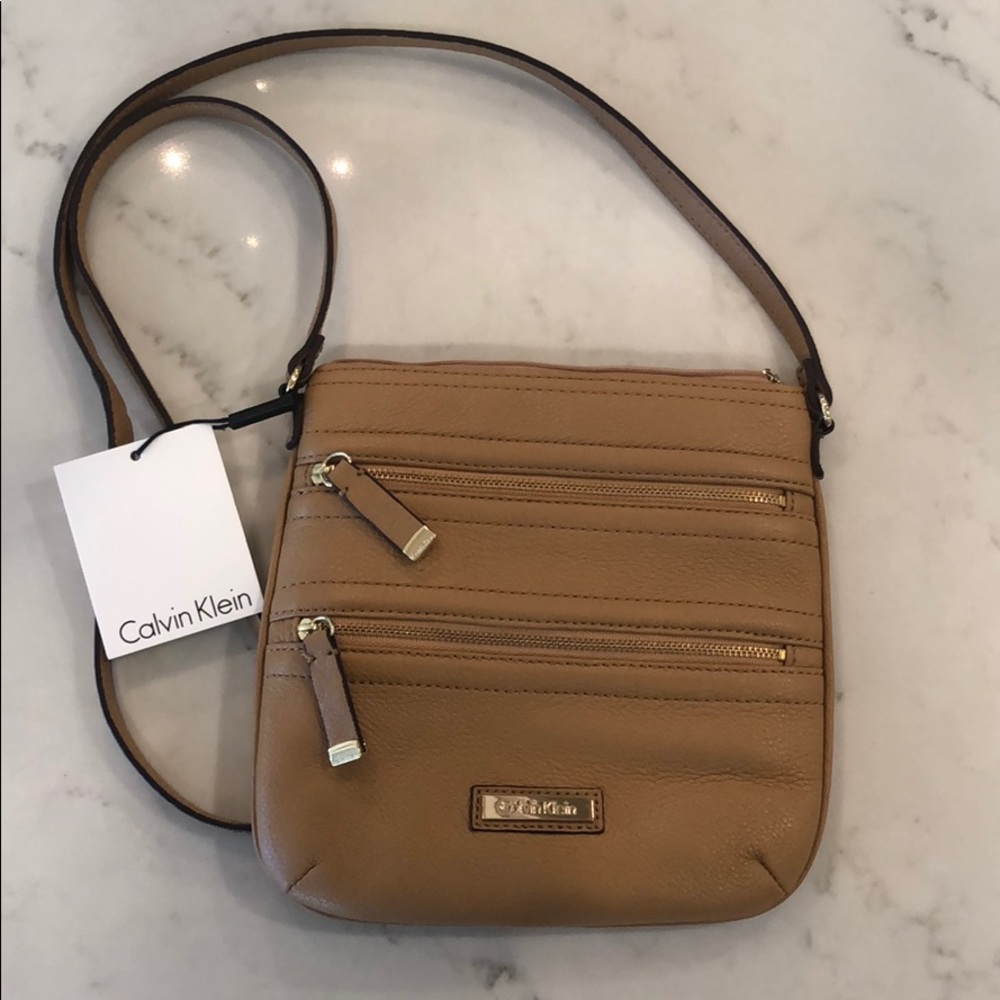 NWT Calvin Klein camel pebbled leather bag